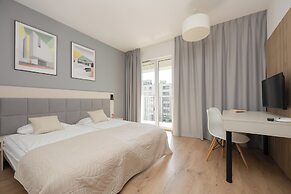 Wolska Studio Apartments by Solarento
