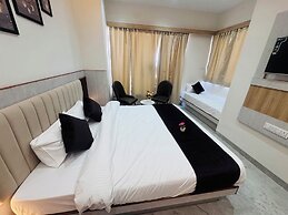 HOTEL PURVI BY VILAASITAA INDORE