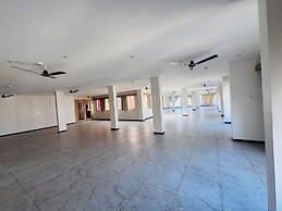 HOTEL PURVI BY VILAASITAA INDORE