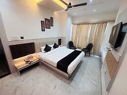HOTEL PURVI BY VILAASITAA INDORE
