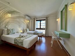 Vilamoura Charming 2 With Pool by Homing