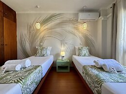 Vilamoura Charming 2 With Pool by Homing