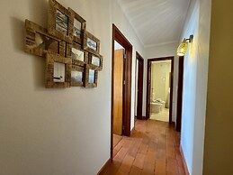 Vilamoura Charming 2 With Pool by Homing