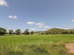 Dunfell Shepherd's Hut