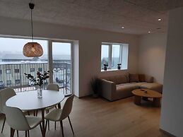 Sea View Apartment with balcony 2BR