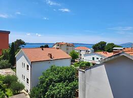 Mise Holiday Apartments