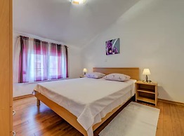Mise Holiday Apartments