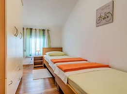 Mise Holiday Apartments