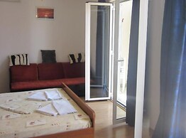 Azure Hvar Residence