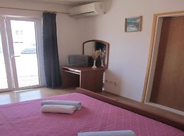 Azure Hvar Residence