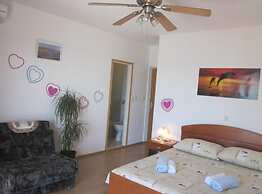 Azure Hvar Residence