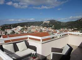 Azure Hvar Residence