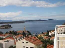 Azure Hvar Residence
