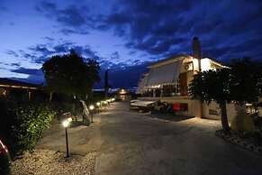 AK Village Rooms - Peloponnese Comfy Gem
