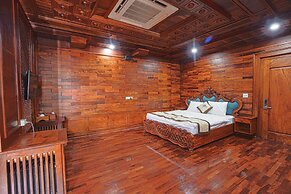 Phetchalern serviced apartment