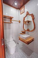 Phetchalern serviced apartment