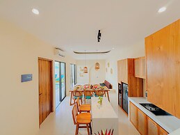 Beachside Luxury 3BR Mediterranean Sanur