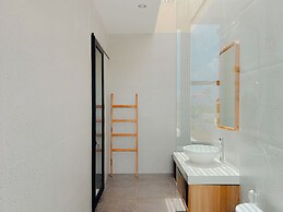 Beachside Luxury 3BR Mediterranean Sanur