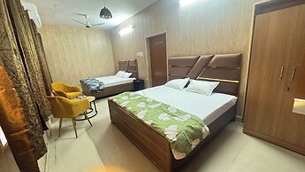 Devashish Homestay