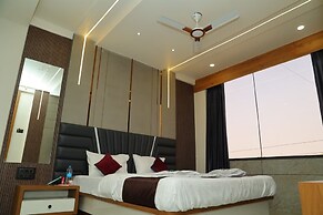 SP24 Restaurant and Lodge