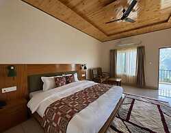 Pacific Inn Vistaar Hotels & Resort