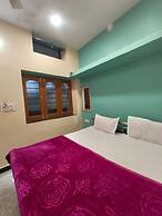 Aura Villa