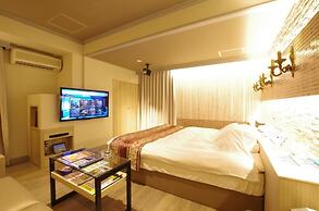 BLUE HOTEL sjuprim - Adults Only