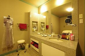BLUE HOTEL sjuprim - Adults Only