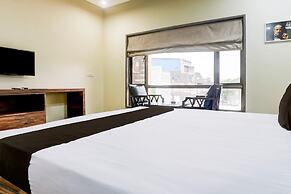 Cosy Stays at Durg Near Railway Station