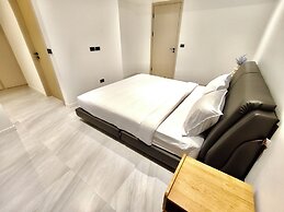 The Village Chumphon Hotel