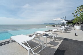 The Village Chumphon Hotel
