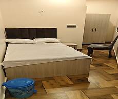 Hotel Hariom Paradise