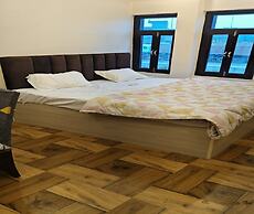 Hotel Hariom Paradise