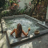 Staymaster Ashlesha 2BR Villa Jet Pool