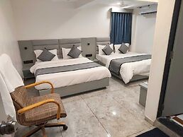 Hotel Paris Grand