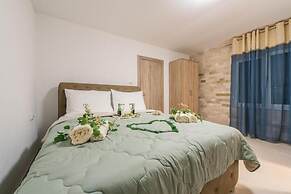 RUSTIC VILLAS BARLOVIC