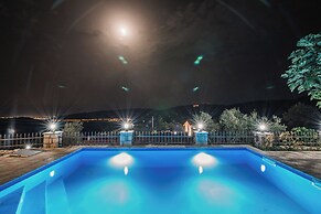 RUSTIC VILLAS BARLOVIC