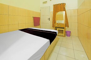 OYO 95189 Aza Guesthouse