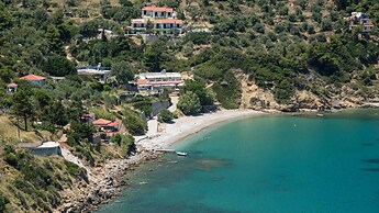 Stolios Skopelos - Euterpe Split Level Gem