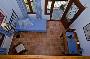 Stolios Skopelos - Terpsichore Split Level Nest