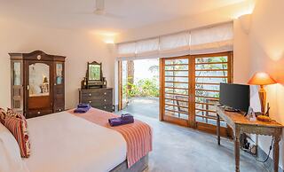 Staymaster Bharini 2BR Villa Jet Pool
