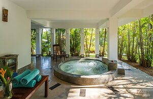 Staymaster Bharini 2BR Villa Jet Pool