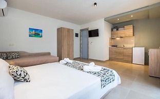 Studios&Apartments Elisabeta