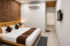 The Evergreen Hotel