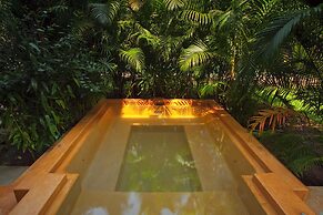 Staymaster Rohini 2BR Villa Jet Pool