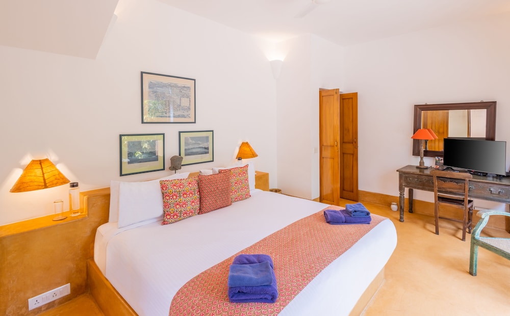 Staymaster Rohini 2BR Villa Jet Pool