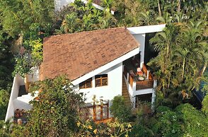 Staymaster Rohini 2BR Villa Jet Pool