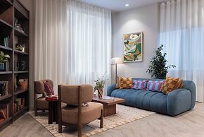 StayCozy Studio Apartments in Acton