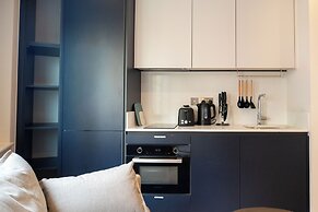 StayCozy Studio Apartments in Acton