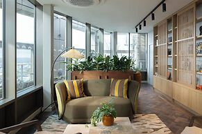StayCozy Studio Apartments in Acton